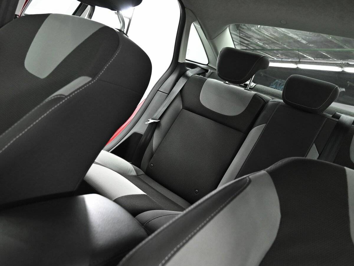 Ford Focus, 2012 - Фото №12