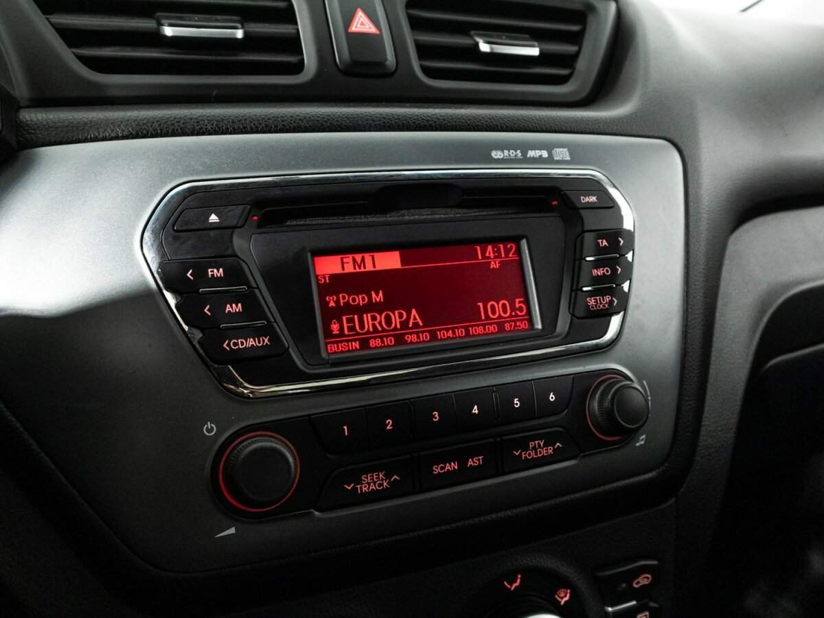 Kia Rio, 2014 - Фото №15