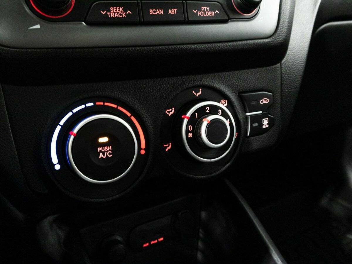 Kia Rio, 2014 - Фото №16