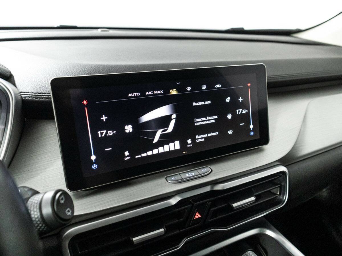 Geely Coolray, 2021 - Фото №18