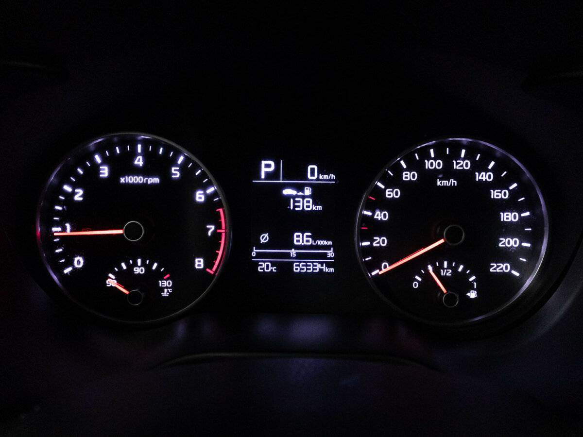 Kia Rio X-Line, 2018 - Фото №11