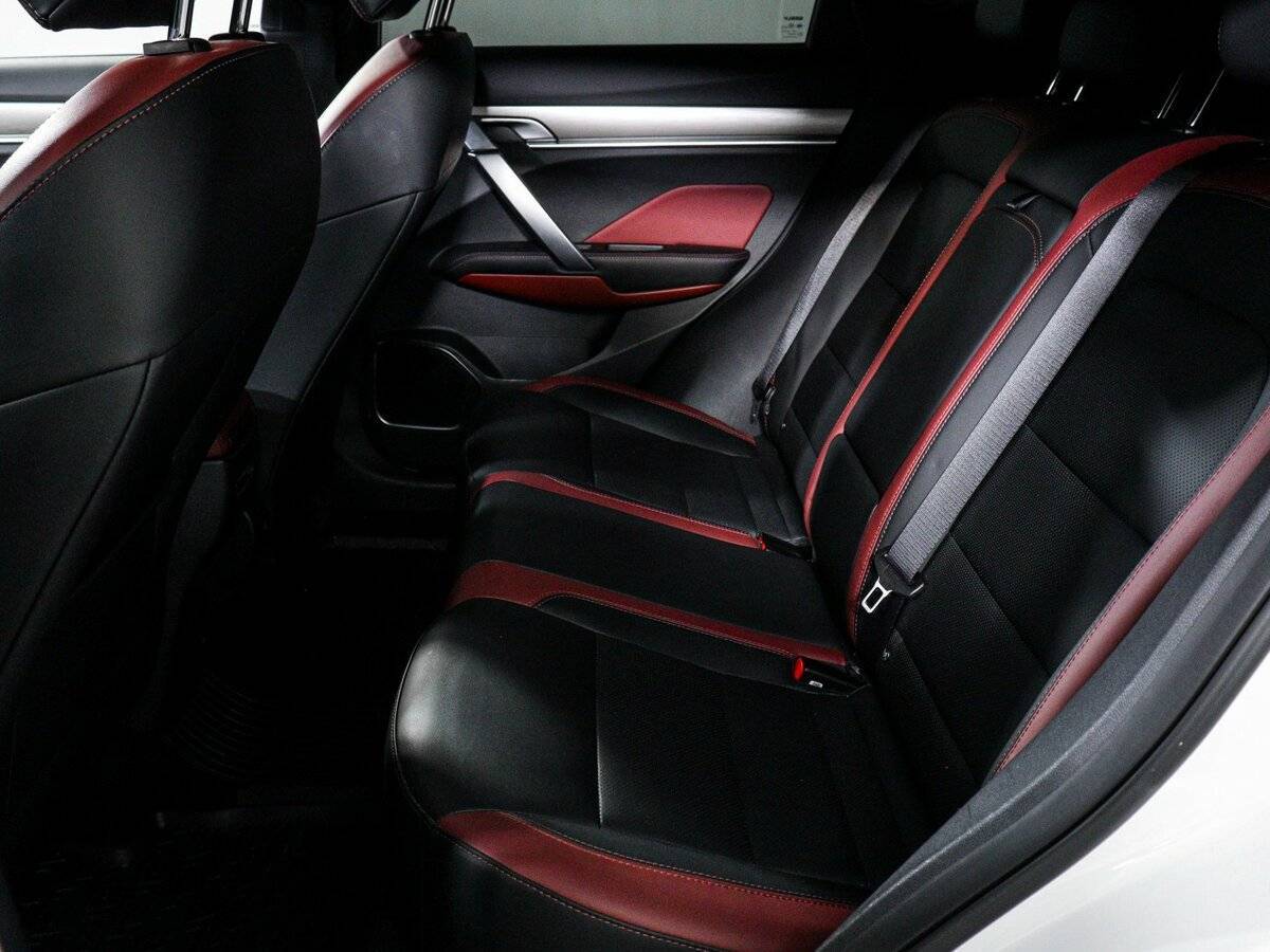 Geely Coolray, 2021 - Фото №9