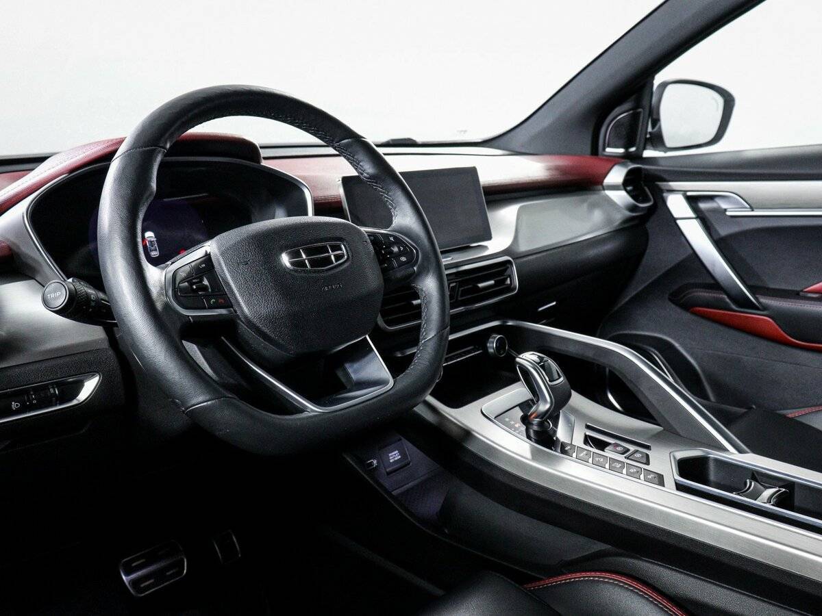 Geely Coolray, 2021 - Фото №13