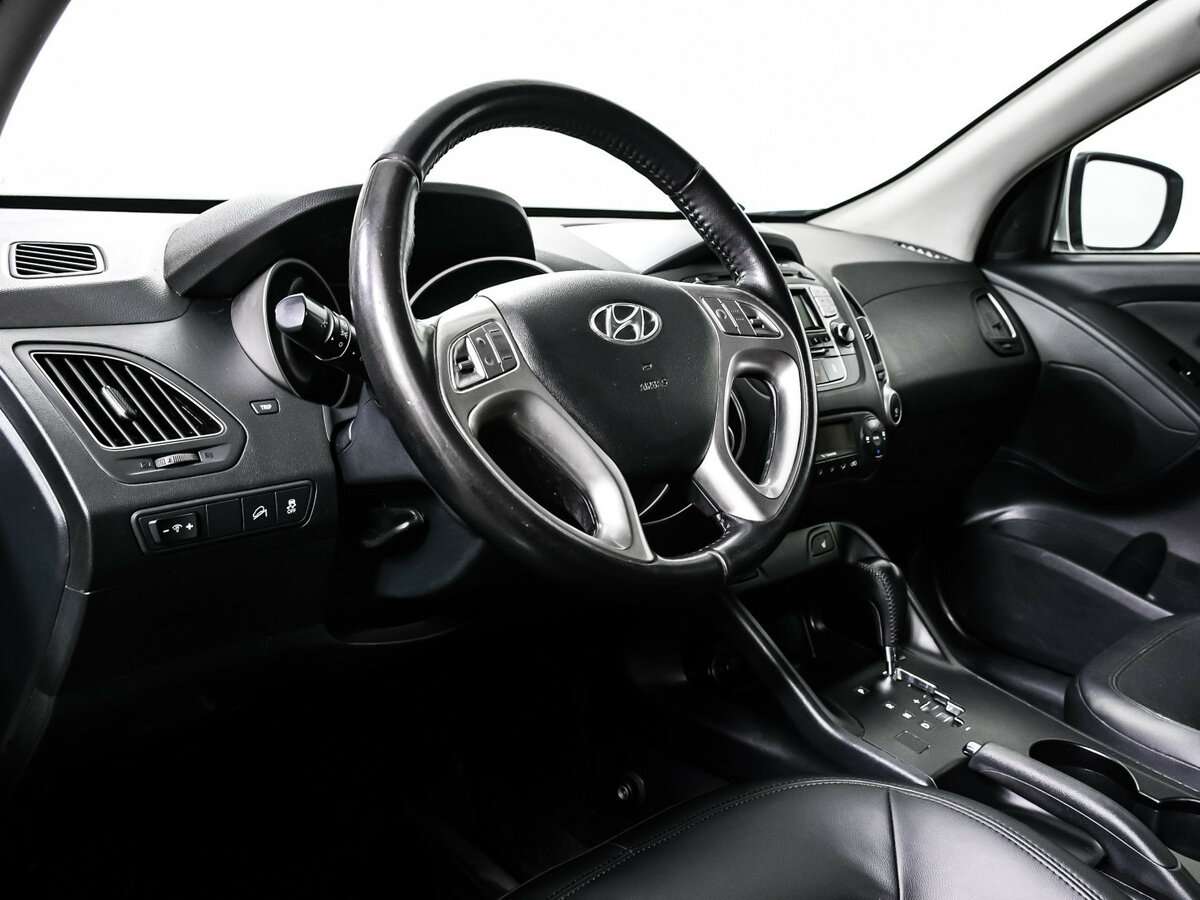 Hyundai ix35, 2012 - Фото №11