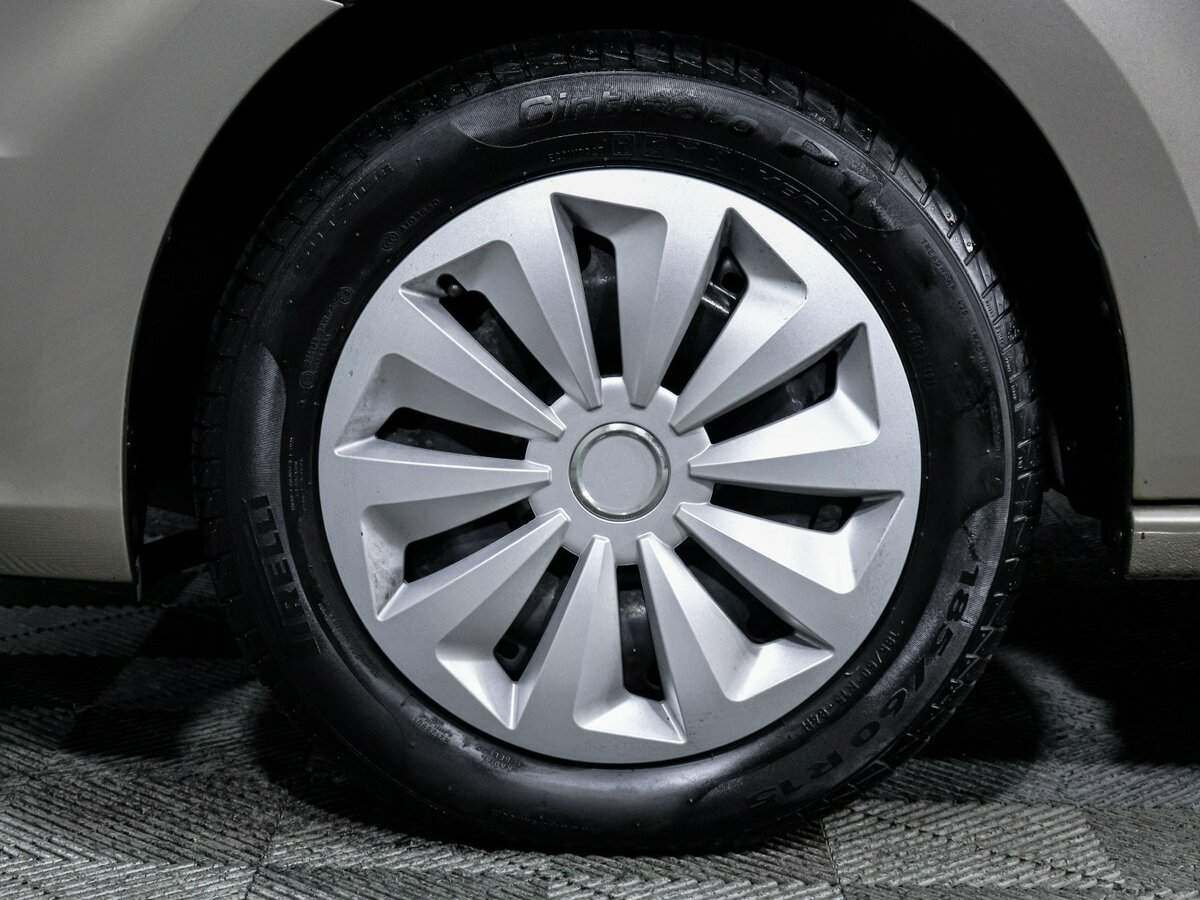 Volkswagen Polo, 2016 - Фото №14