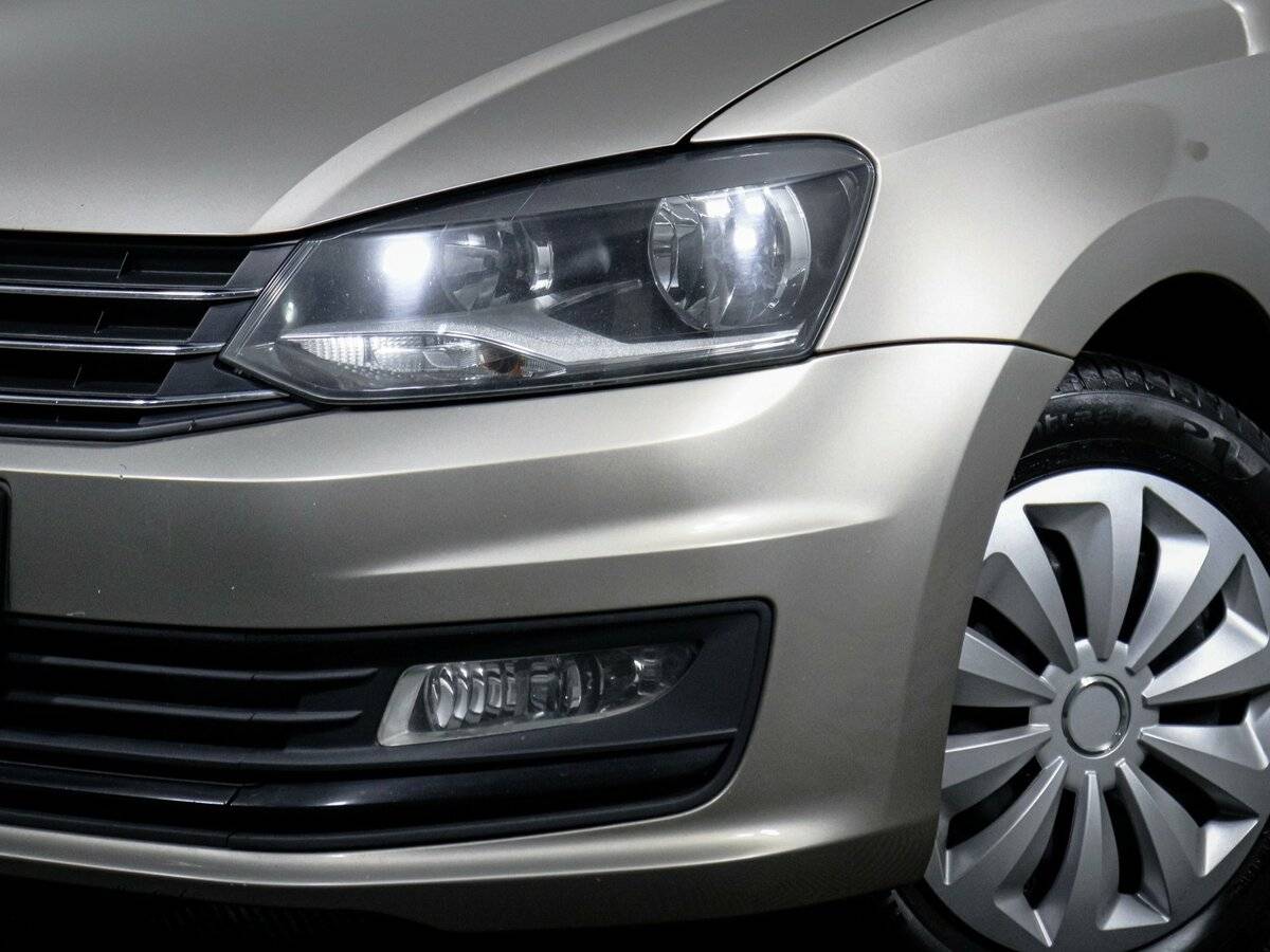 Volkswagen Polo, 2016 - Фото №16