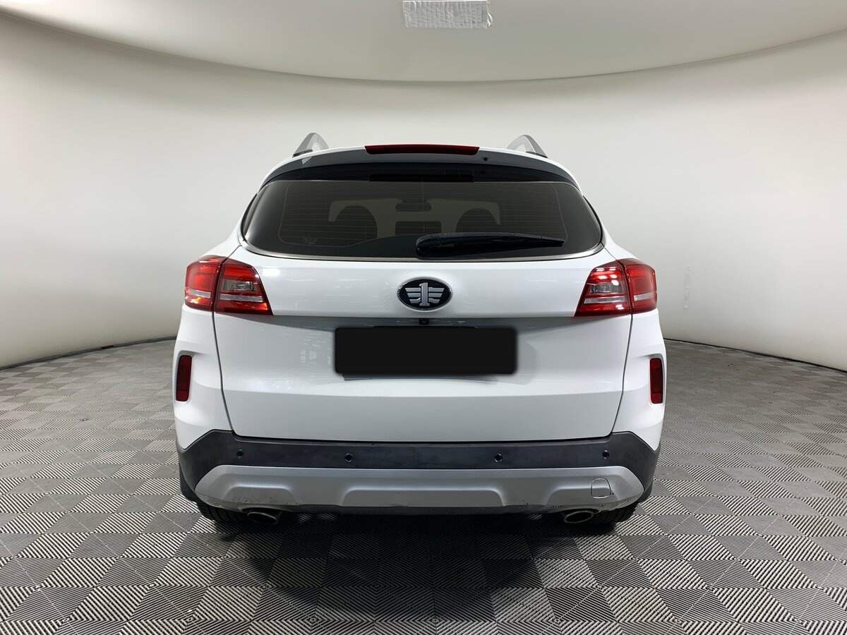 FAW Besturn X80, 2018 - Фото №5