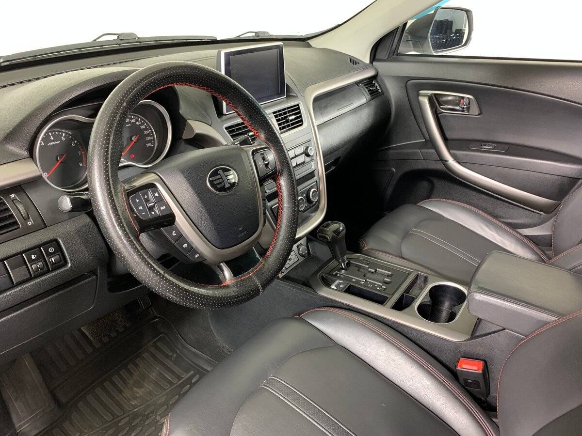 FAW Besturn X80, 2018 - Фото №10