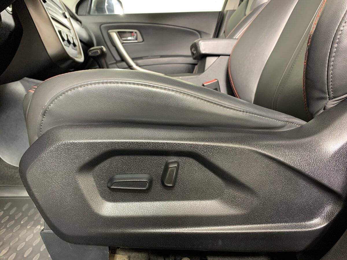 FAW Besturn X80, 2018 - Фото №15