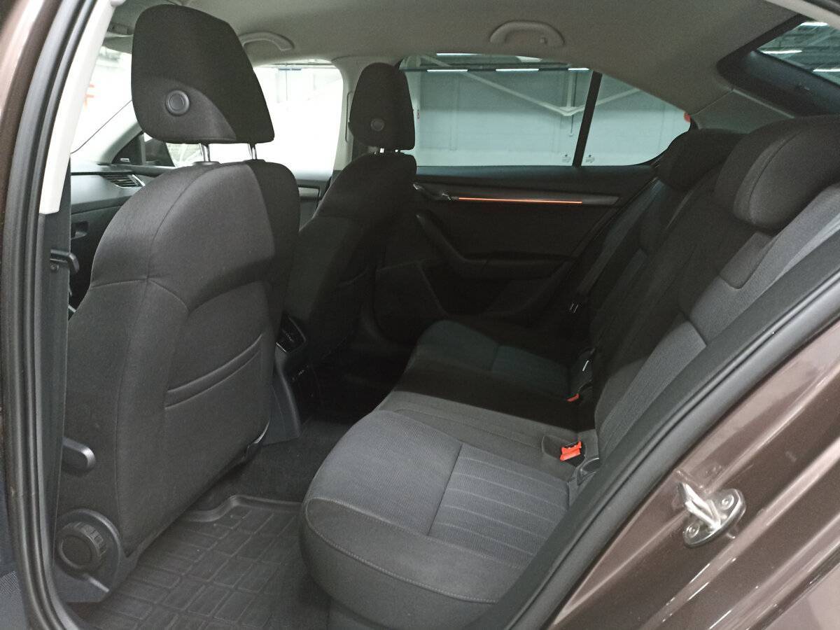 Skoda Octavia, 2018 - Фото №11