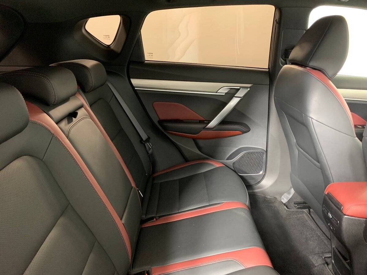 Geely Coolray, 2021 - Фото №16