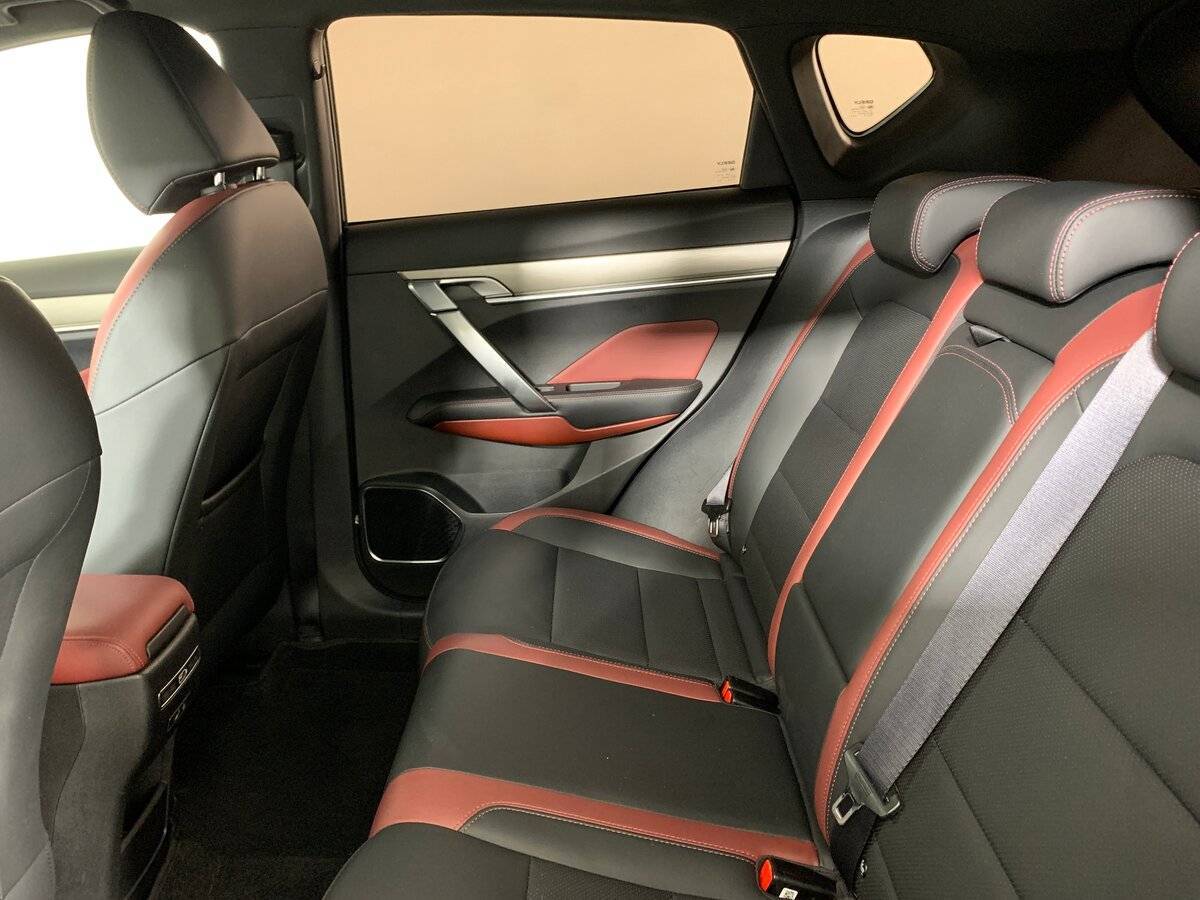 Geely Coolray, 2021 - Фото №18