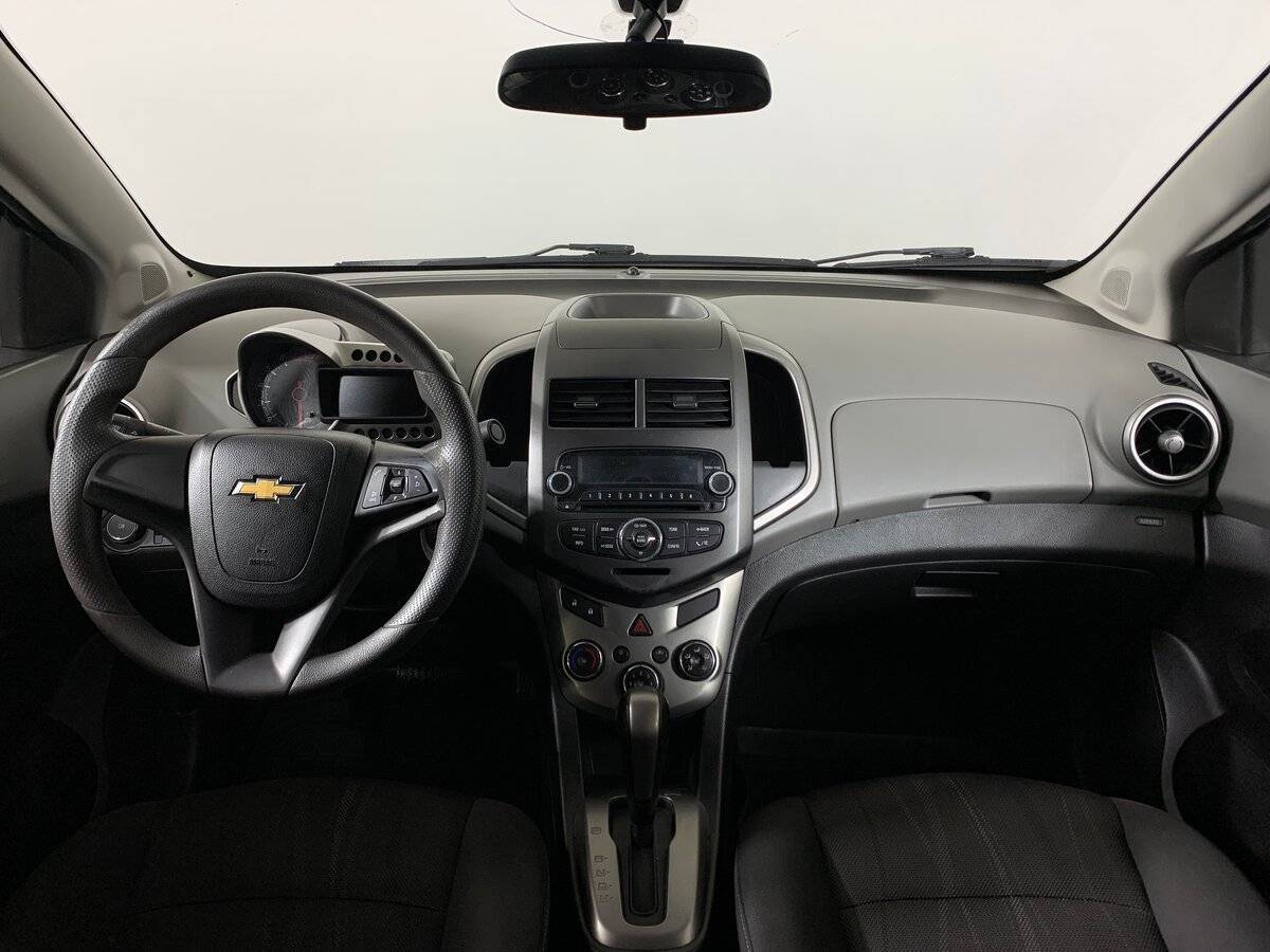 Chevrolet Aveo, 2014 - Фото №11