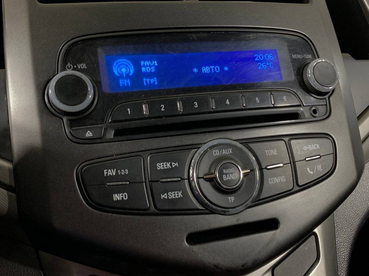 Chevrolet Aveo, 2014 - Фото №14