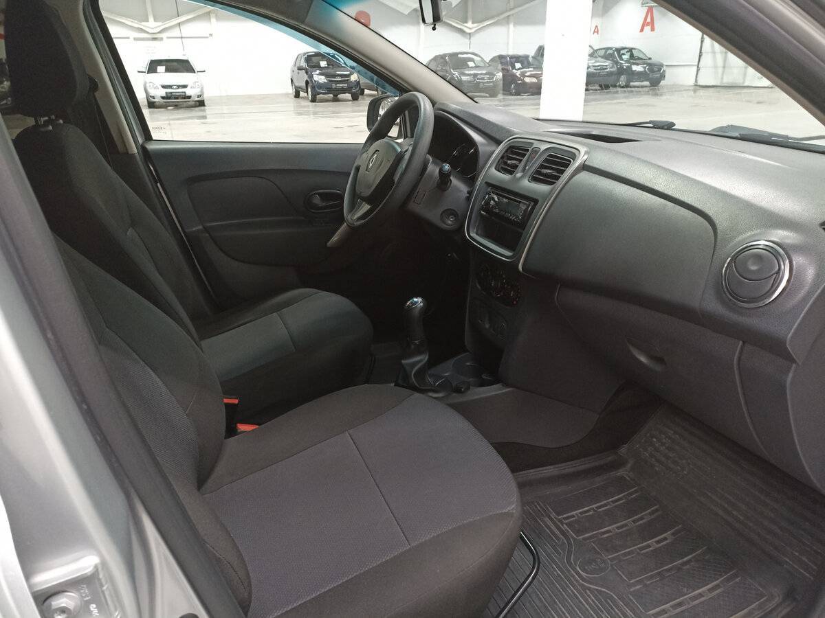 Renault Logan, 2017 - Фото №10