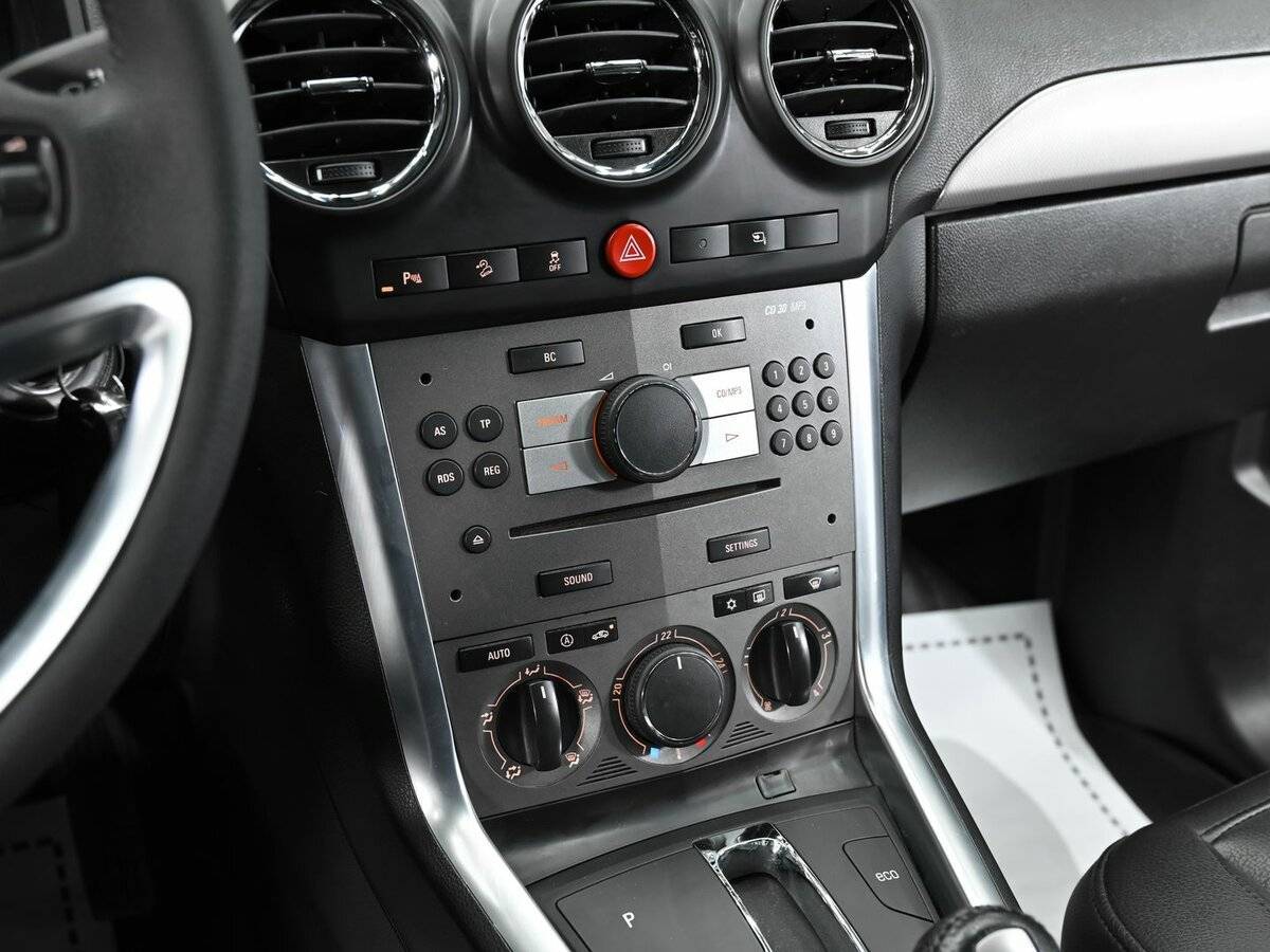 Opel Antara, 2013 - Фото №10