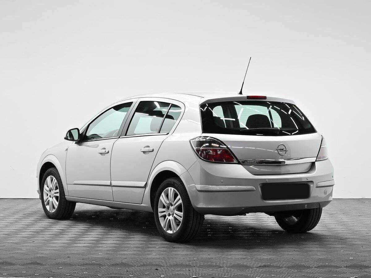 Opel Astra, 2012 - Фото №2