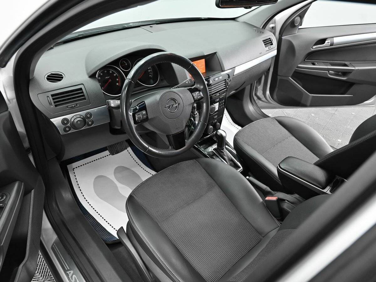 Opel Astra, 2012 - Фото №7