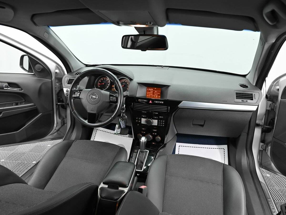 Opel Astra, 2012 - Фото №10