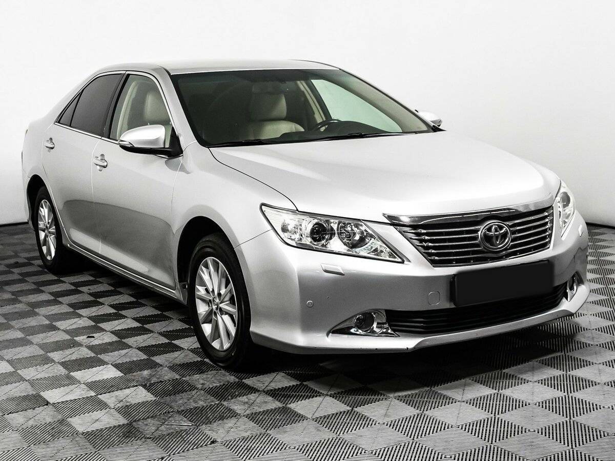 Toyota Camry, 2012 - Фото №2