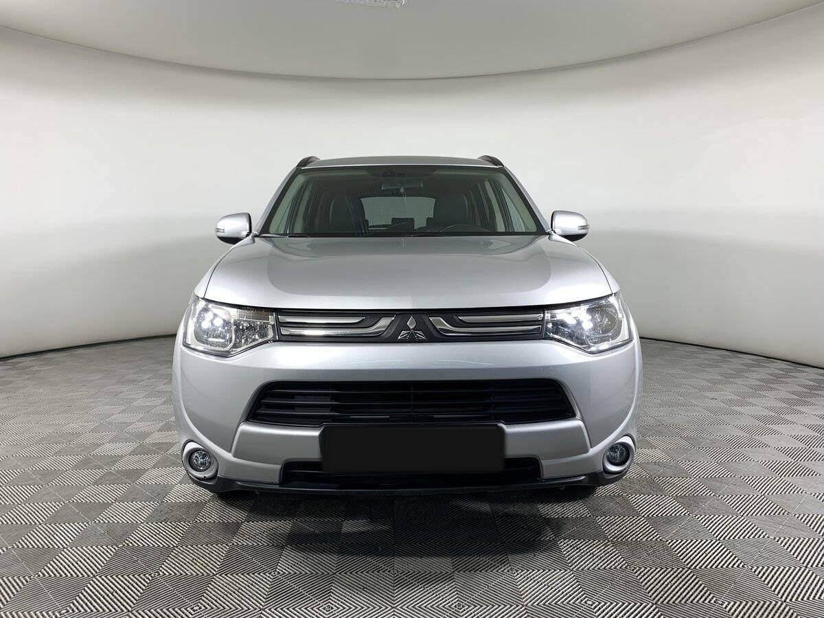 Mitsubishi Outlander, 2013 - Фото №1
