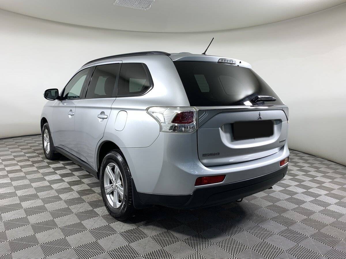 Mitsubishi Outlander, 2013 - Фото №6