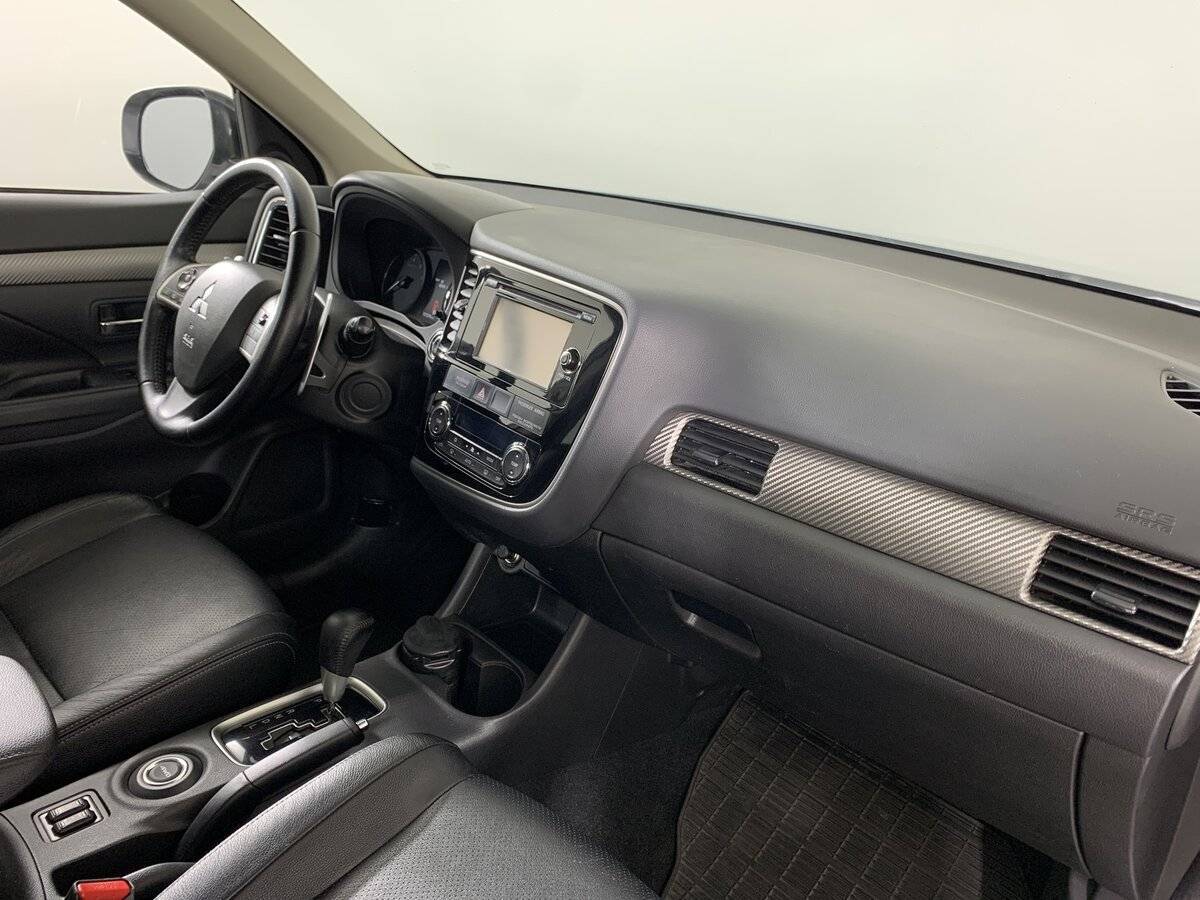 Mitsubishi Outlander, 2013 - Фото №12