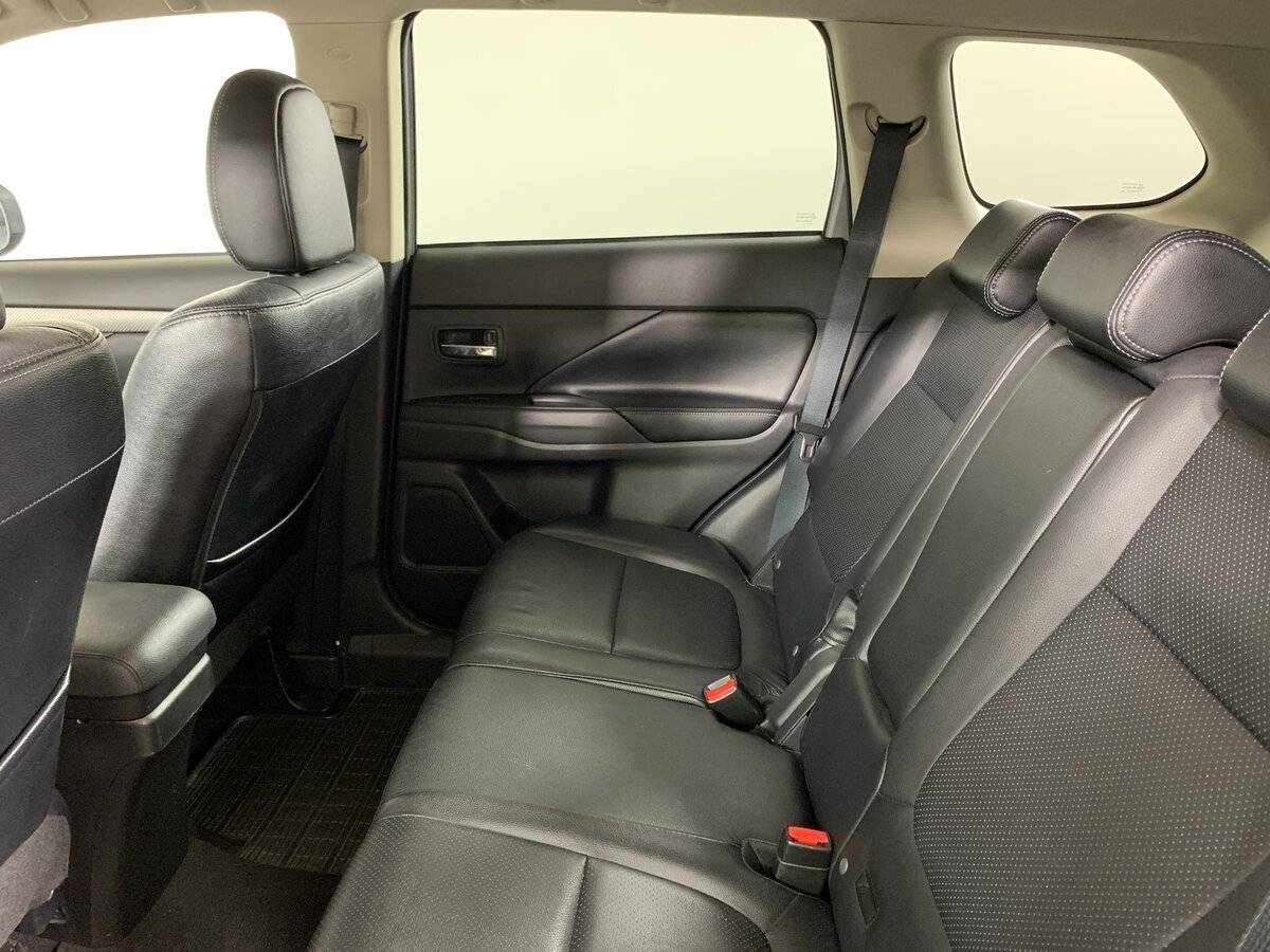 Mitsubishi Outlander, 2013 - Фото №17