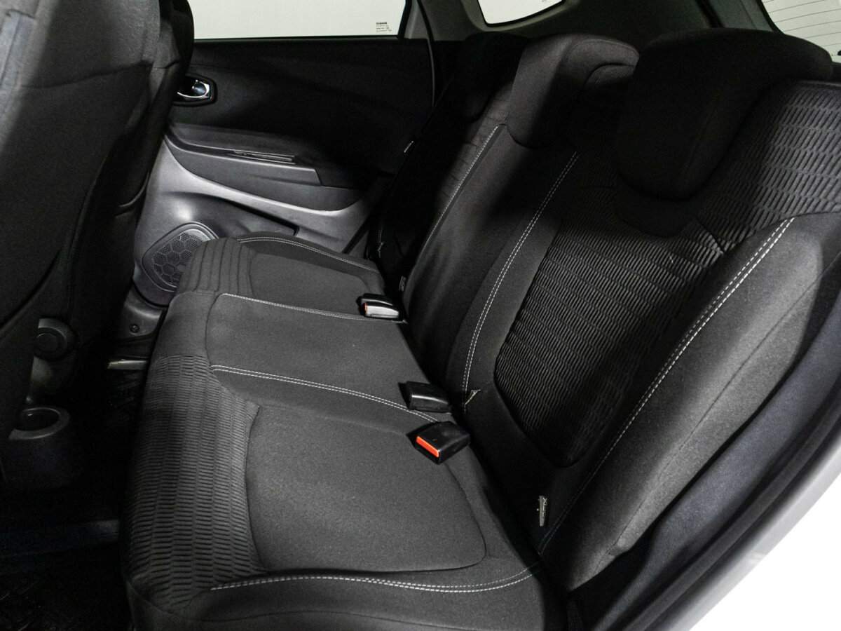 Renault Kaptur, 2017 - Фото №9