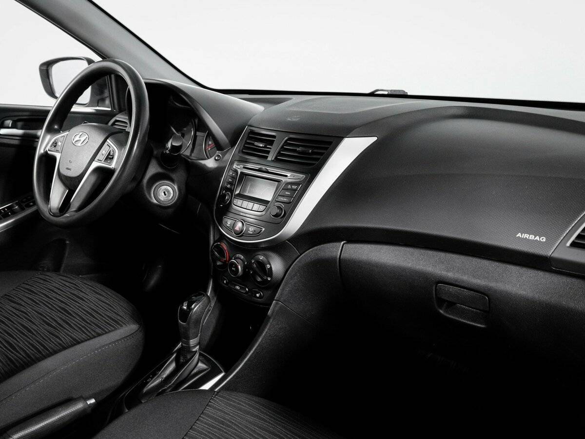 Hyundai Solaris, 2016 - Фото №8