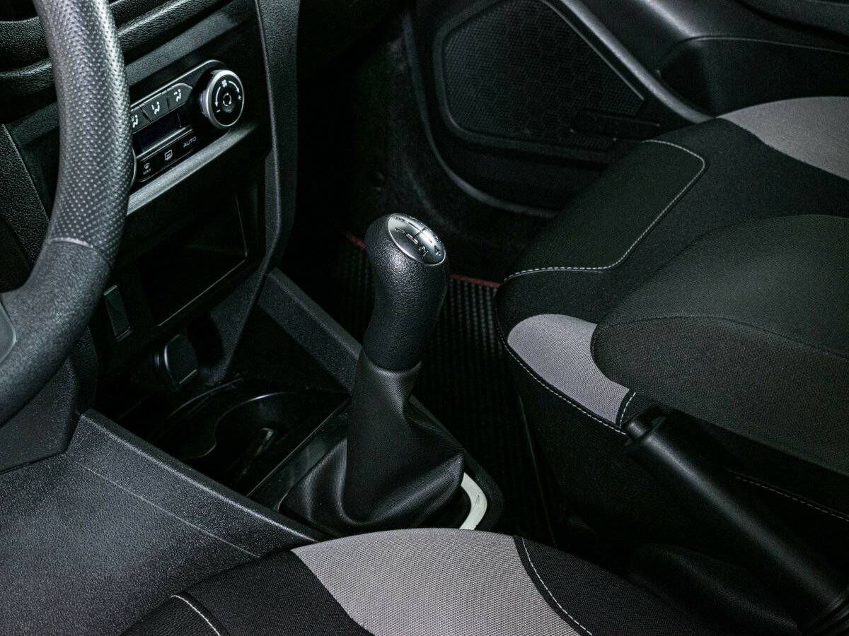 Lada (ВАЗ) XRAY, 2016 - Фото №14