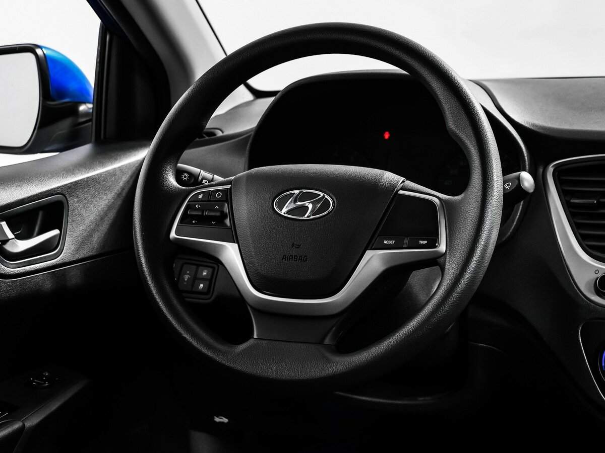 Hyundai Solaris, 2018 - Фото №11