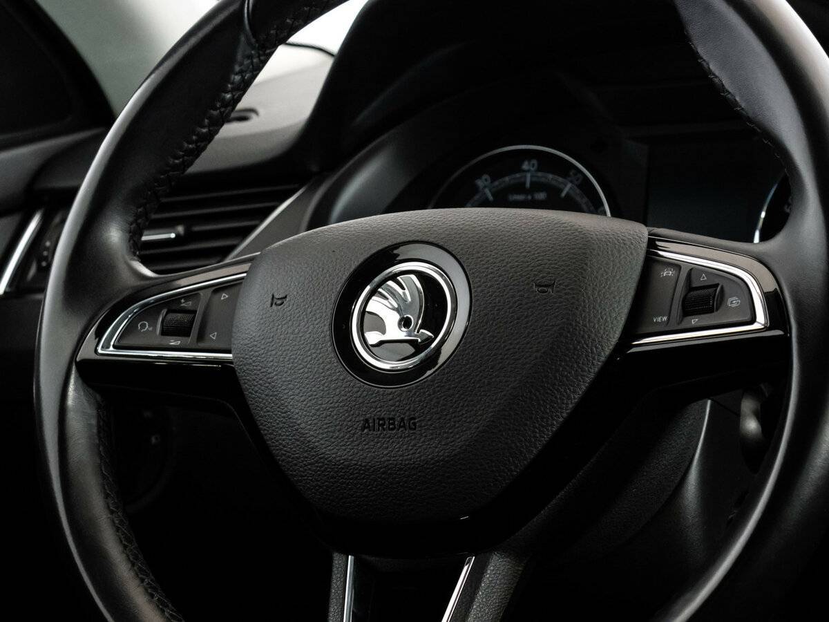 Skoda Octavia, 2018 - Фото №12