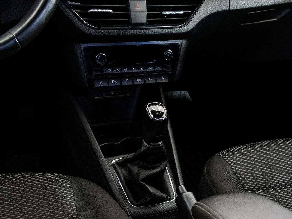 Volkswagen Polo, 2020 - Фото №14