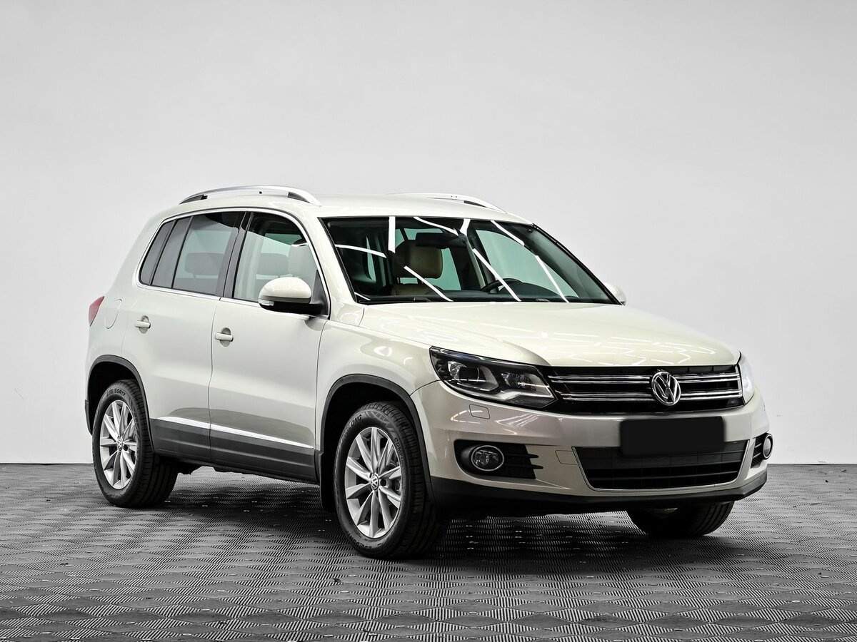 Volkswagen Tiguan, 2012 - Фото №1