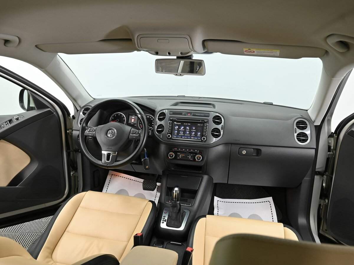 Volkswagen Tiguan, 2012 - Фото №12
