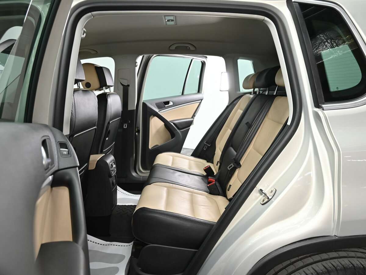Volkswagen Tiguan, 2012 - Фото №14