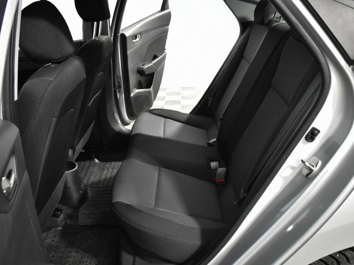 Hyundai Solaris, 2017 - Фото №11