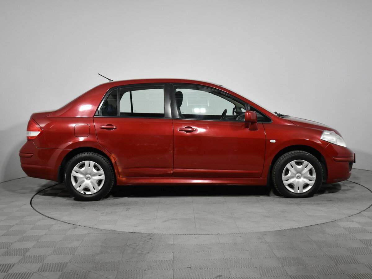 Nissan Tiida, 2012 - Фото №3