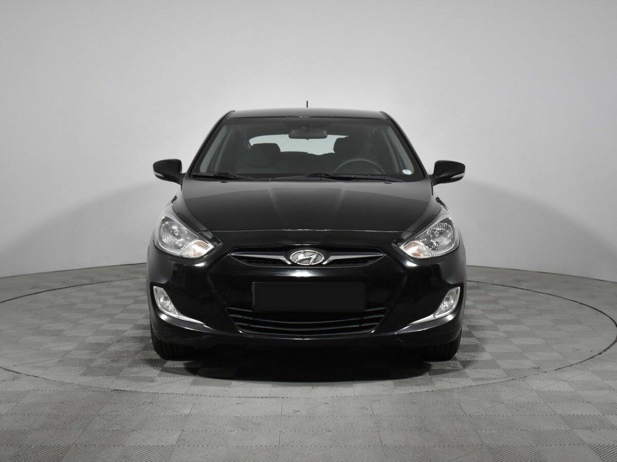 Hyundai Solaris, 2012 - Фото №1