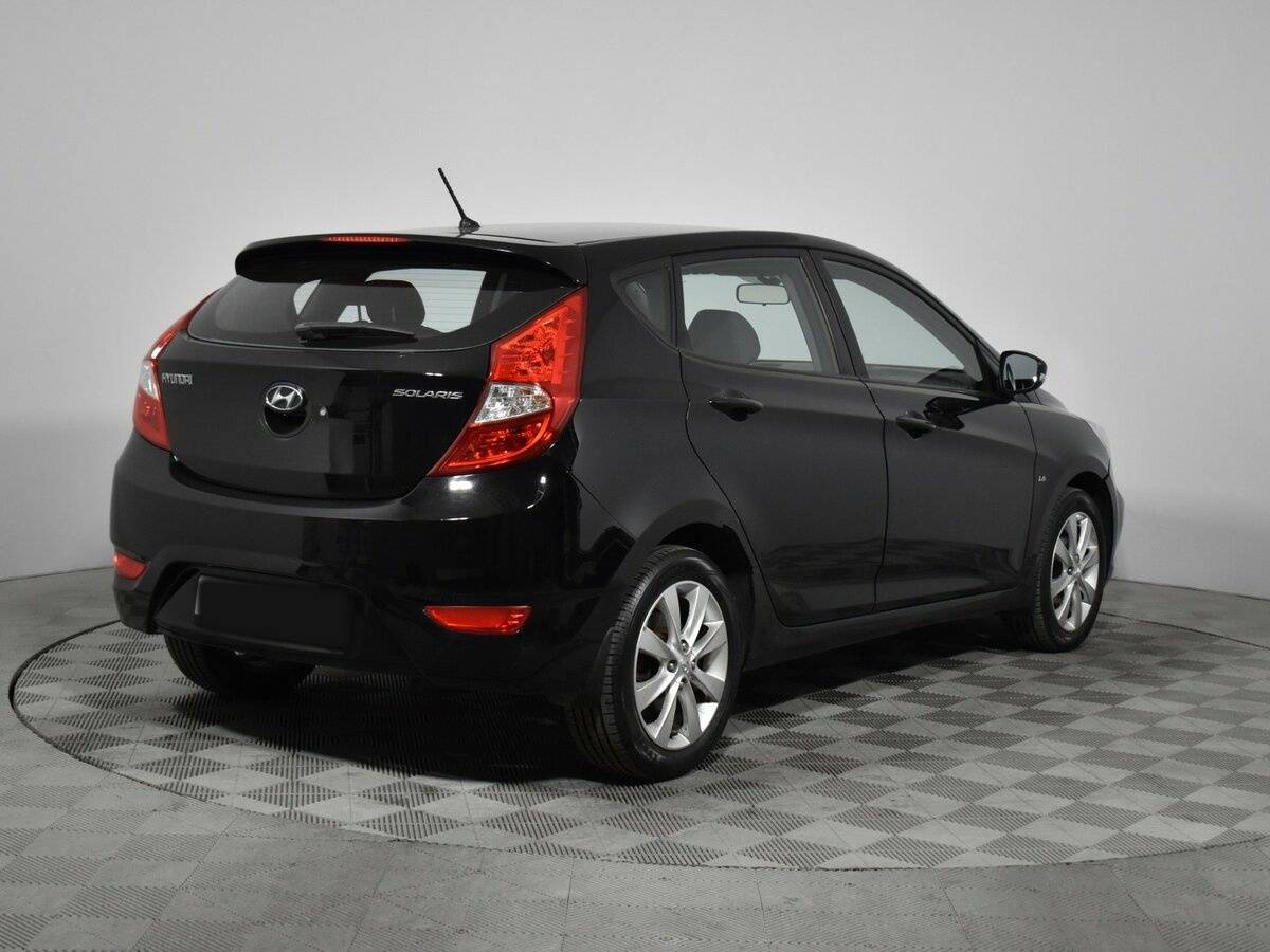 Hyundai Solaris, 2012 - Фото №4