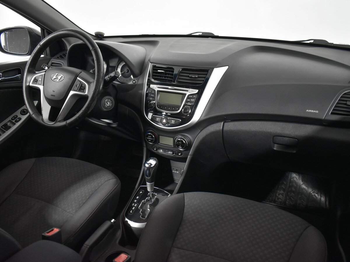 Hyundai Solaris, 2012 - Фото №8