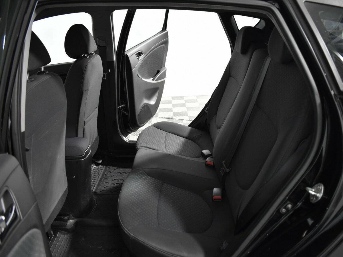 Hyundai Solaris, 2012 - Фото №10