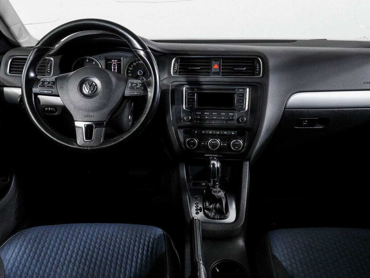Volkswagen Jetta, 2013 - Фото №11