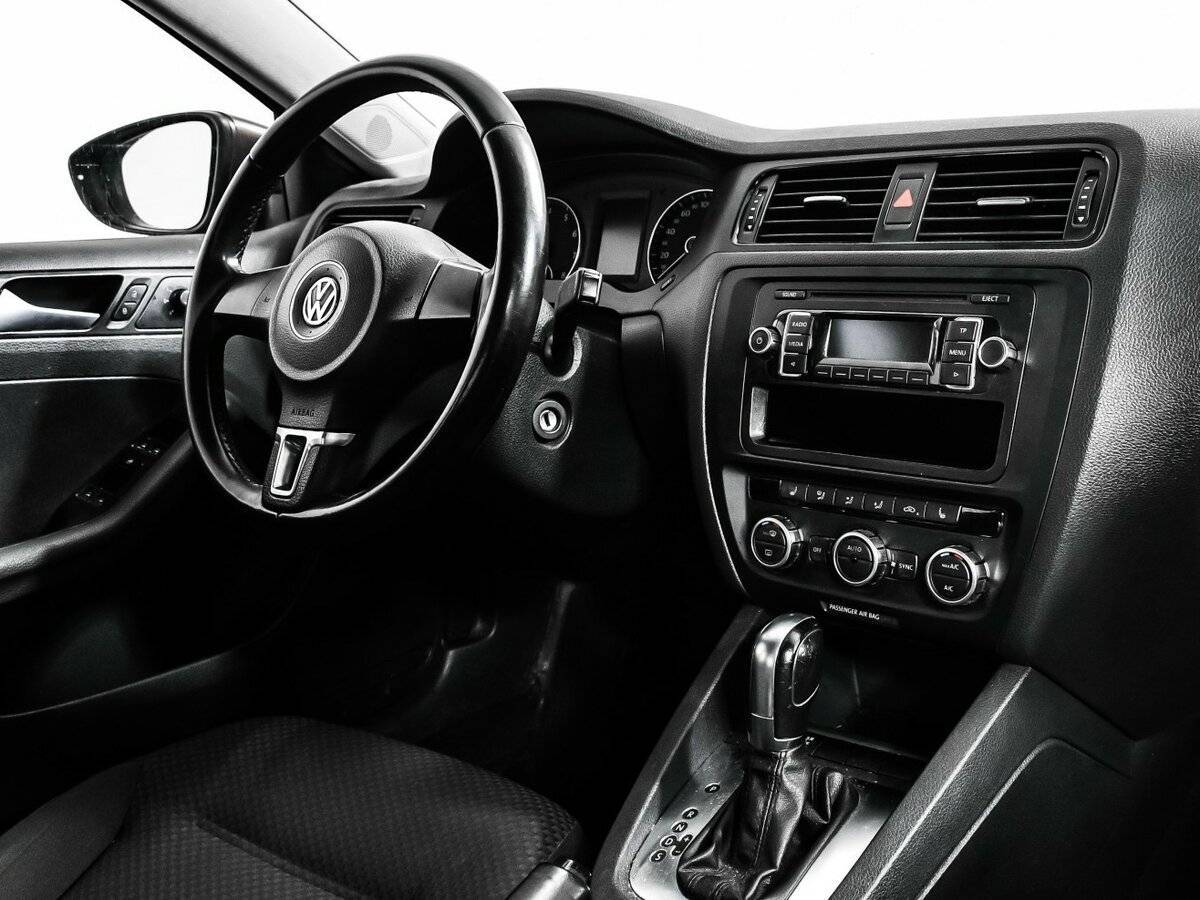 Volkswagen Jetta, 2013 - Фото №8