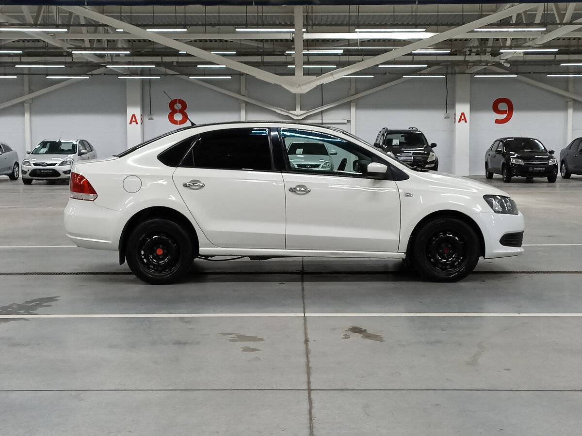 Volkswagen Polo, 2013 - Фото №3