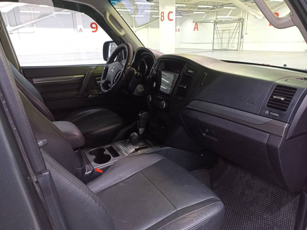 Mitsubishi Pajero, 2012 - Фото №10