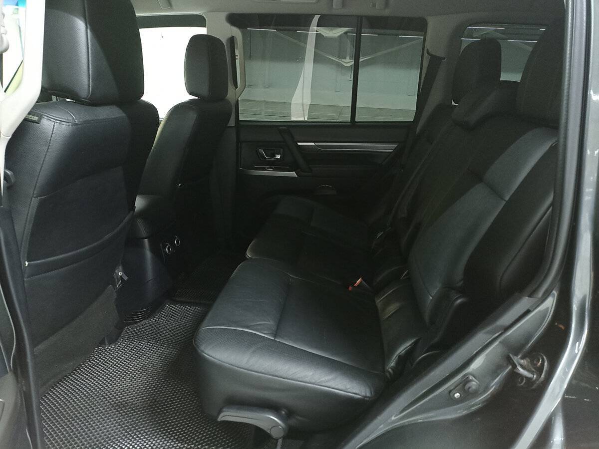 Mitsubishi Pajero, 2012 - Фото №11