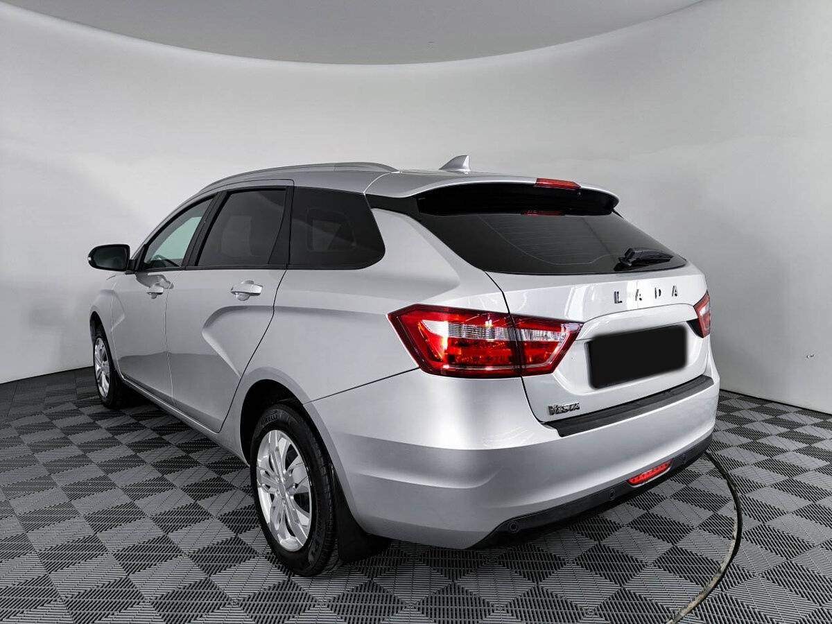 Lada (ВАЗ) Vesta SW, 2021 - Фото №6