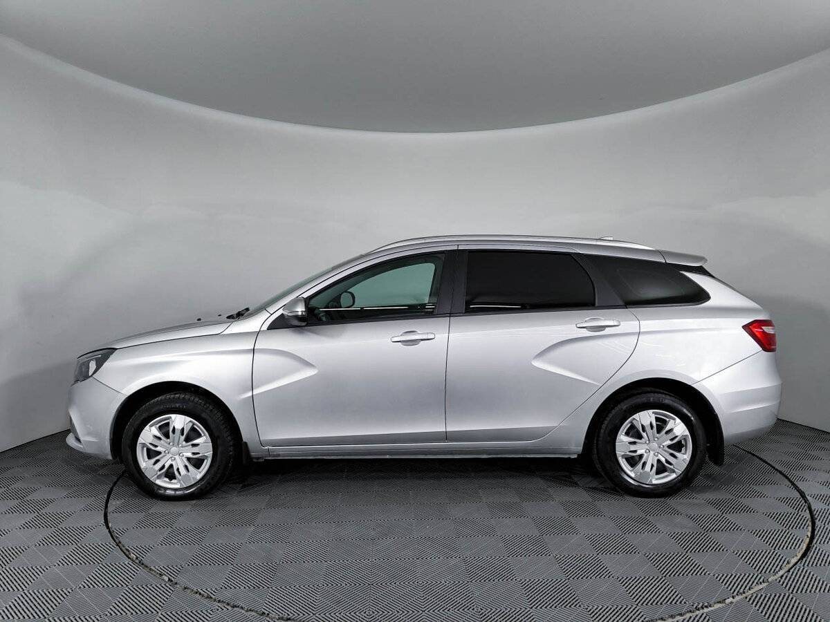 Lada (ВАЗ) Vesta SW, 2021 - Фото №7